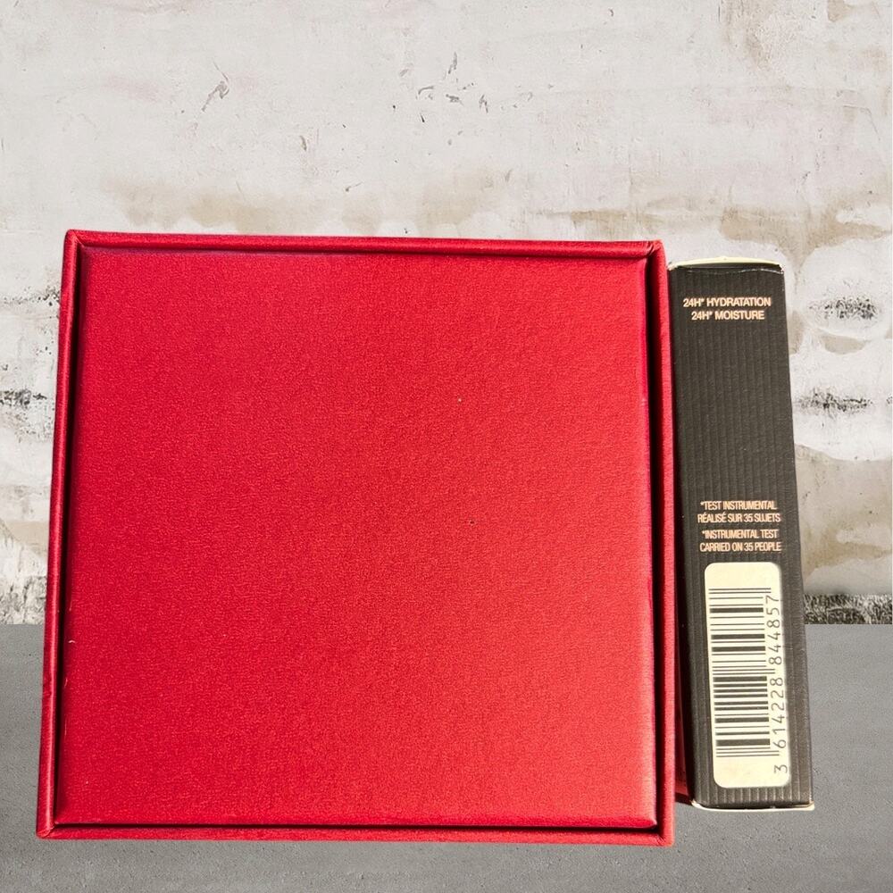 Gucci Bundle - Lipstick in 25 Goldie Red & Monogram Mirror NEW - Picture 4 of 4